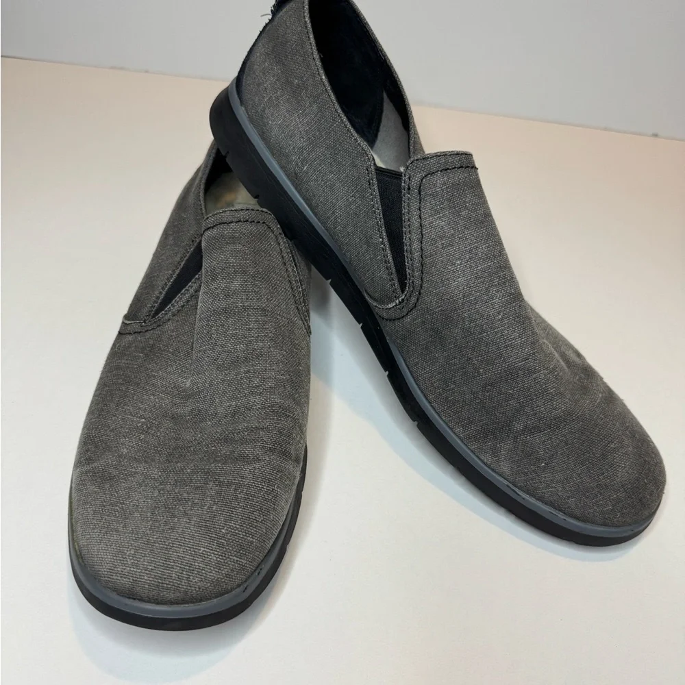 UGG Men's Charcoal Slip-On Loafers Size 13
